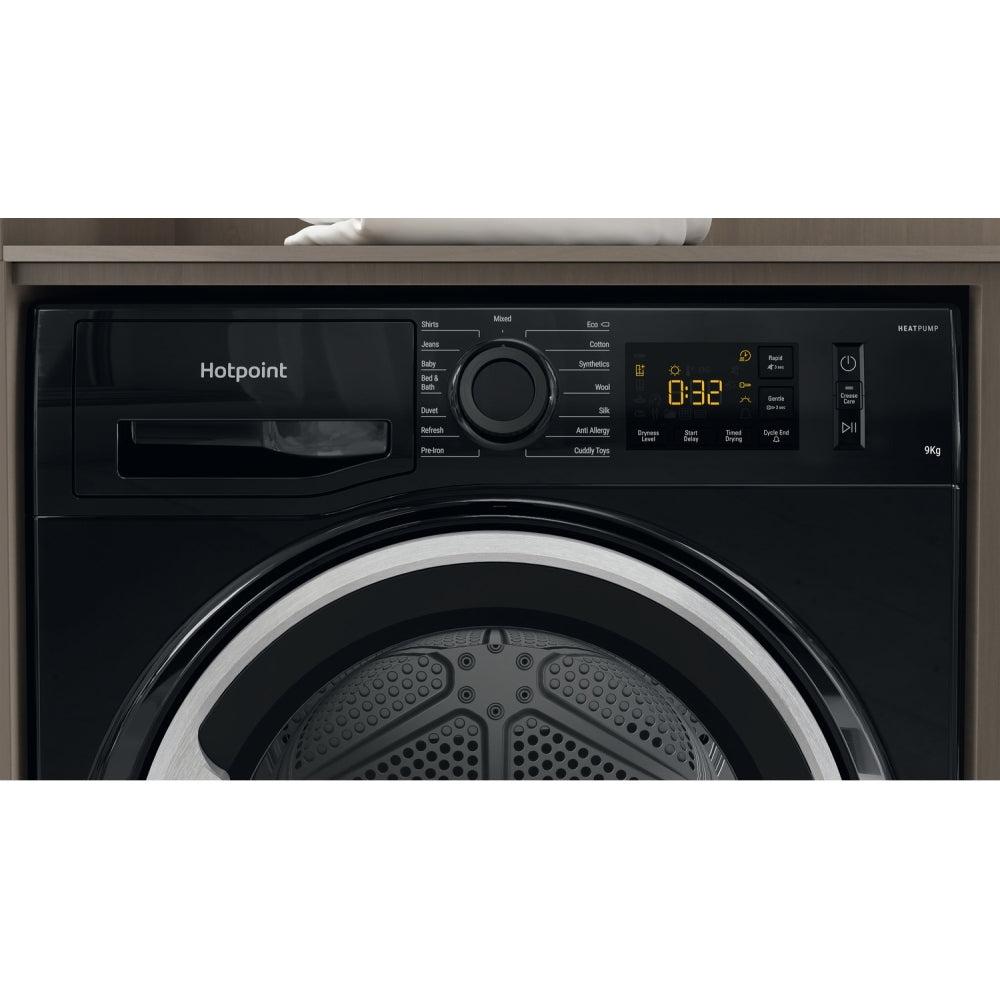 Hotpoint NTM1192BSKUK Heat Pump Tumble Dryer, 9kg, Black, A++ Rated - 43020117016799 