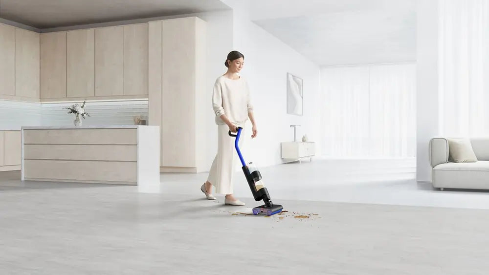 Dyson WASHG1 Wet Cleaner With Up To 35 Minutes Run Time, Black/Blue - 43532451053791 