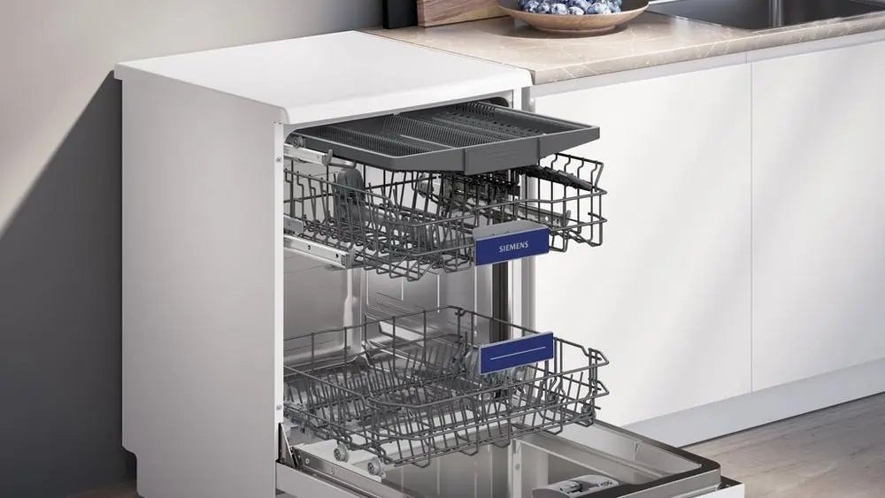 Siemens extraKlasse SN23EW04MG Freestanding 14 Place Settings Capacity Dishwasher, White | Atlantic Electrics - 42784996524255 