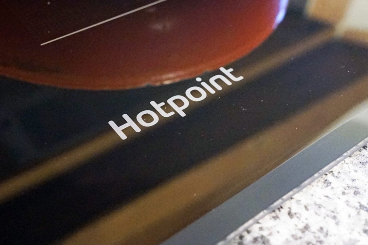 Hotpoint ACP778CBA 77cm Induction Hob in Black 4 Zone | Atlantic Electrics