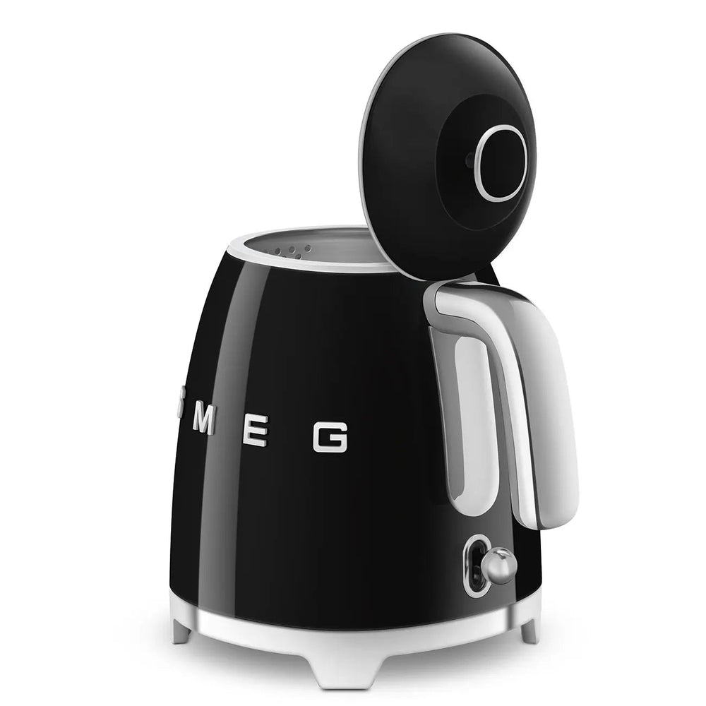 Smeg KLF05BLUK 0.8L Mini Kettle Black, Retro 50's Style, Anti-Slip Base, Auto Shut Off, 1400W | Atlantic Electrics - 40182538010847 