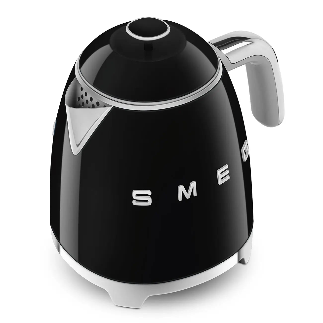 Smeg KLF05BLUK 0.8L Mini Kettle Black, Retro 50's Style, Anti-Slip Base, Auto Shut Off, 1400W | Atlantic Electrics